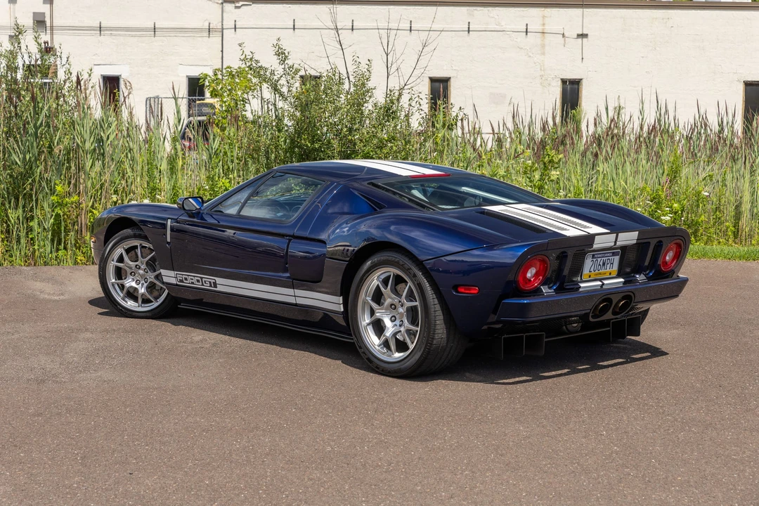 2005 Ford GT 1st Gen - Image 17 of 31