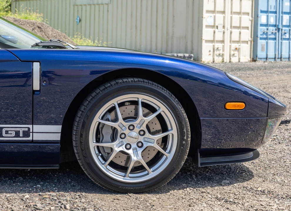 2005 Ford GT 1st Gen - Image 28 of 31