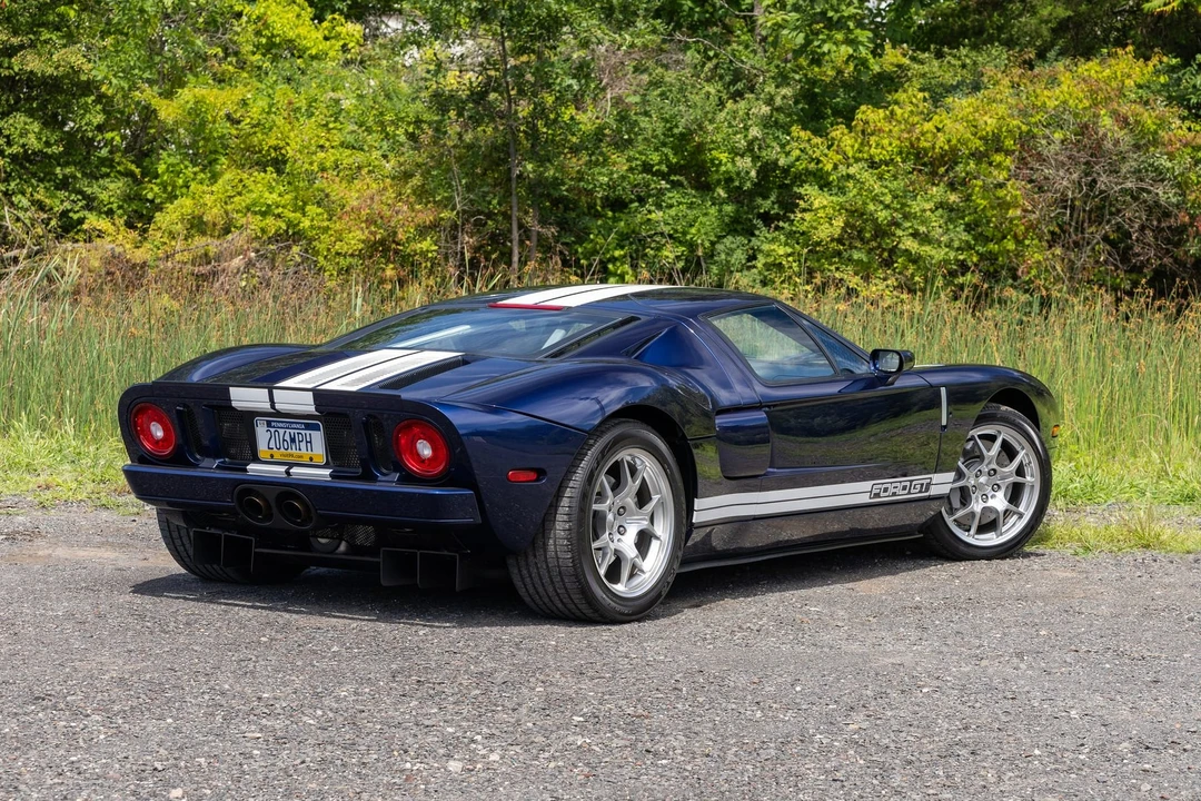 2005 Ford GT 1st Gen - Image 11 of 31