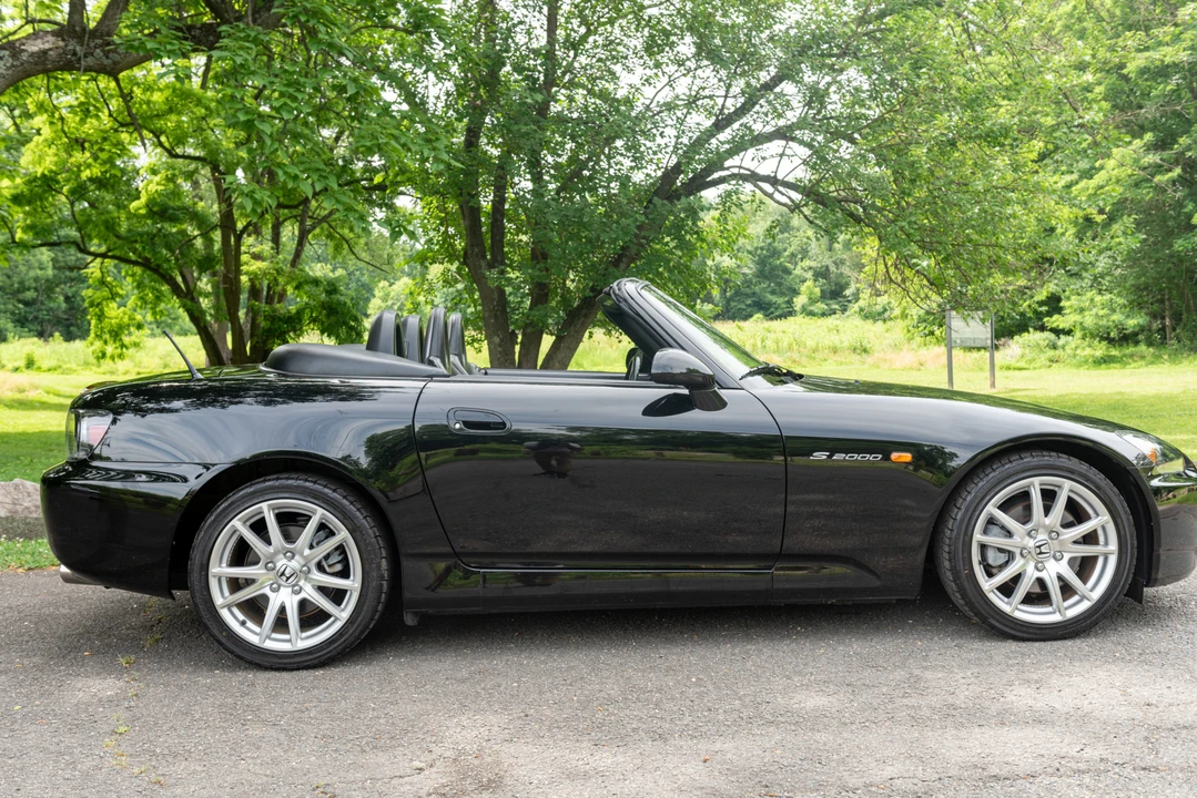 2005 Honda AP2 S2000 - Image 24 of 31