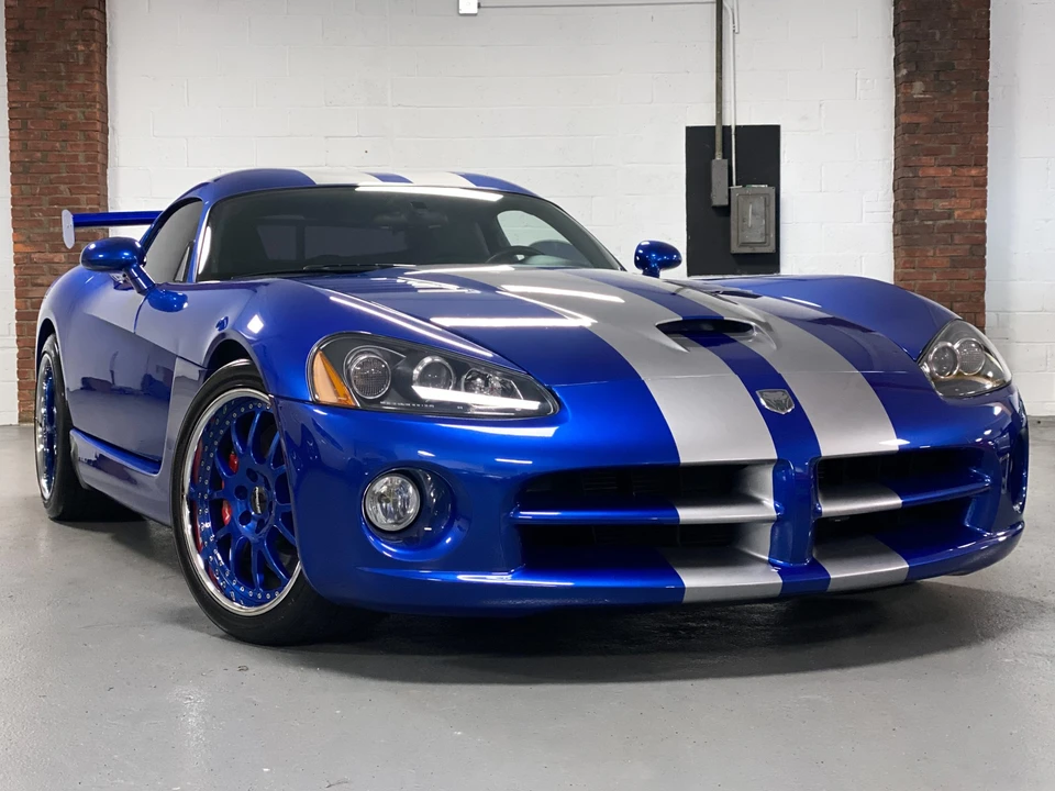 2006 Dodge Viper 3rd Gen - Image 2 of 31