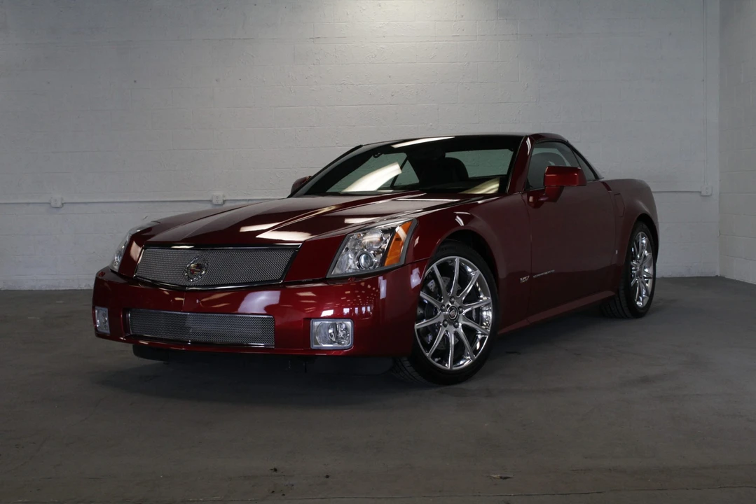 2008 Cadillac XLR-V - Image 6 of 31