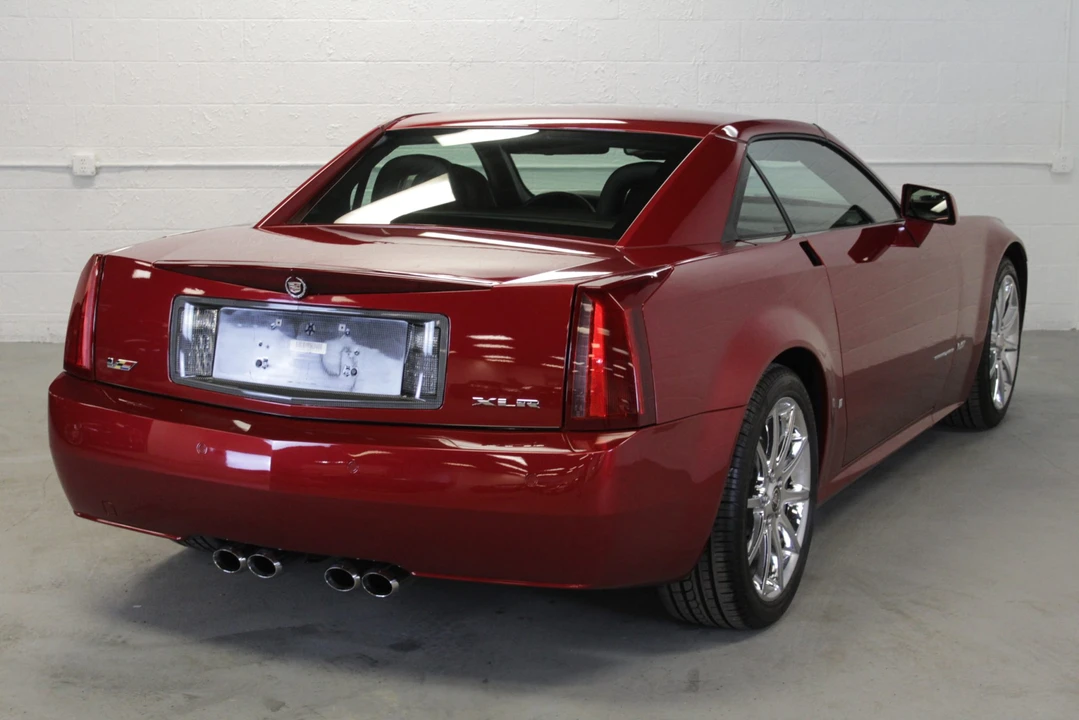 2008 Cadillac XLR-V - Image 29 of 31