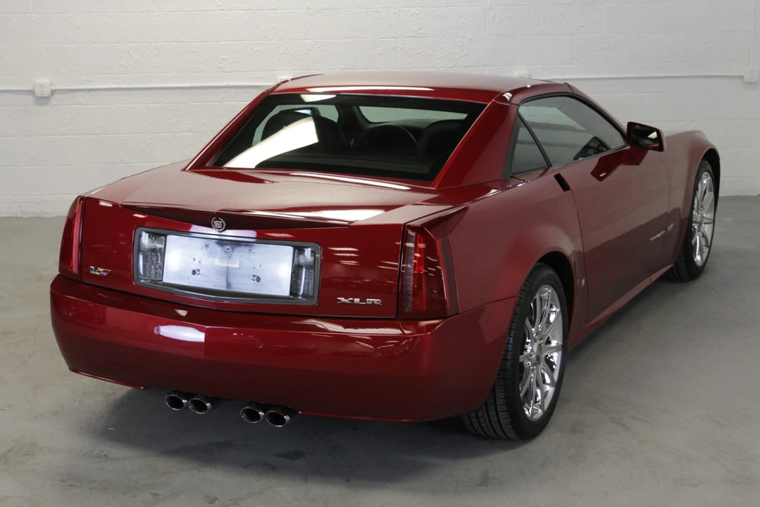 2008 Cadillac XLR-V - Image 27 of 31