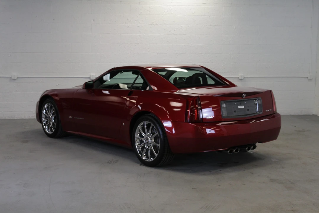 2008 Cadillac XLR-V - Image 13 of 31