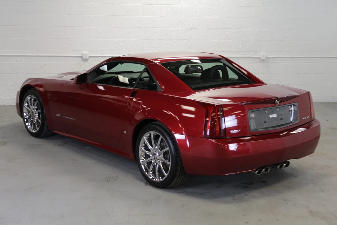2008 Cadillac XLR-V - Image 14 of 31