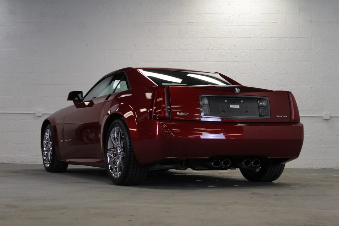 2008 Cadillac XLR-V - Image 22 of 31