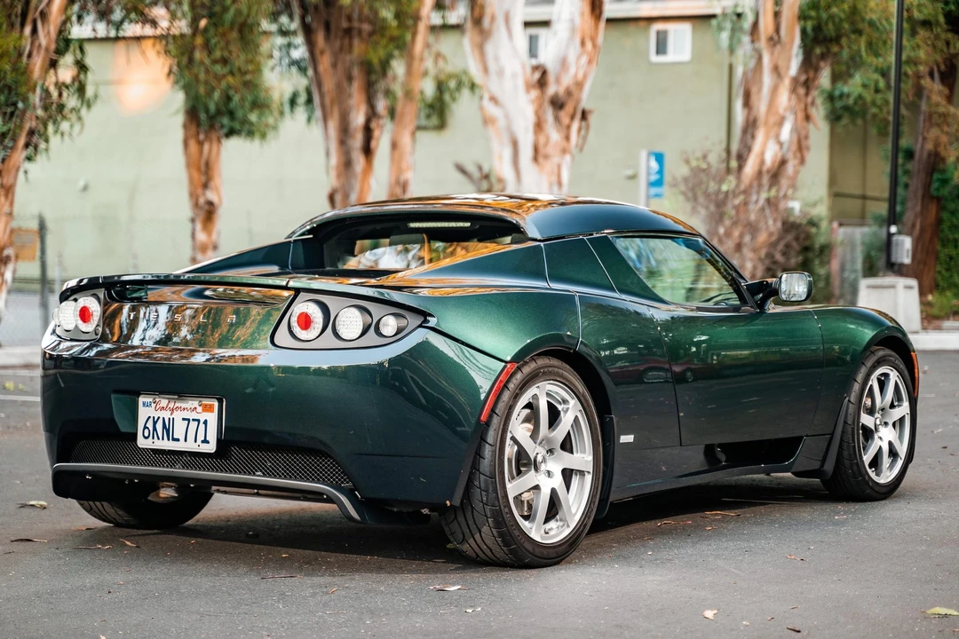 2008 Tesla Roadster - Image 7 of 31