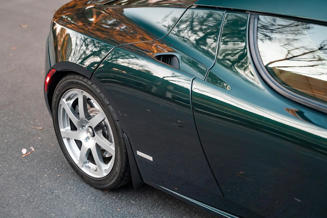 2008 Tesla Roadster - Image 15 of 31