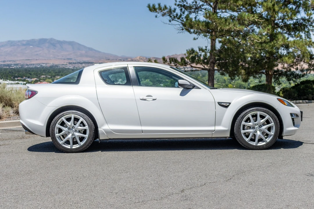 2009 Mazda RX-8 2nd Gen - Image 8 of 31