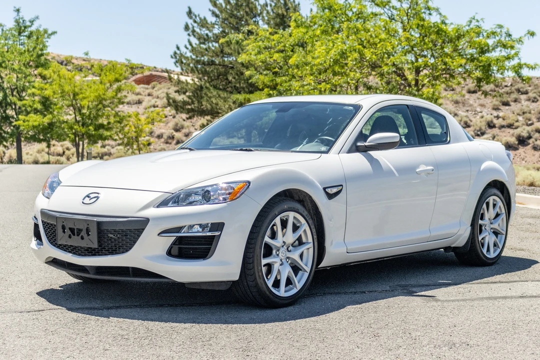 2009 Mazda RX-8 2nd Gen - Image 2 of 31