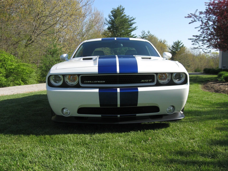 2011 Dodge Challenger SRT8 & 392 3rd Gen - Image 19 of 31