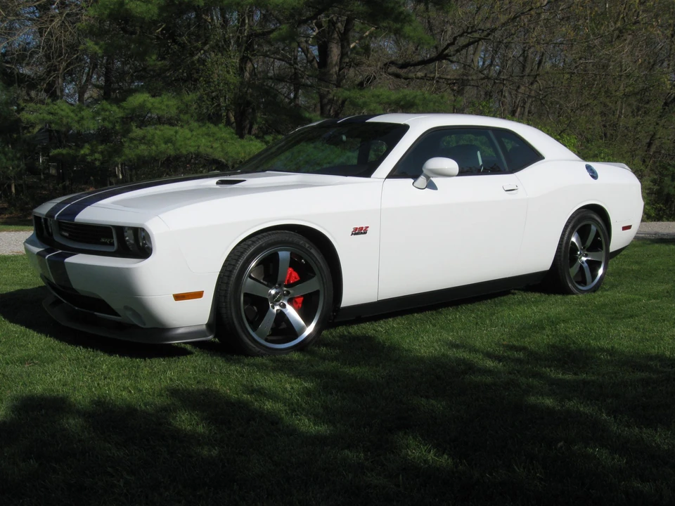 2011 Dodge Challenger SRT8 & 392 3rd Gen - Image 4 of 31