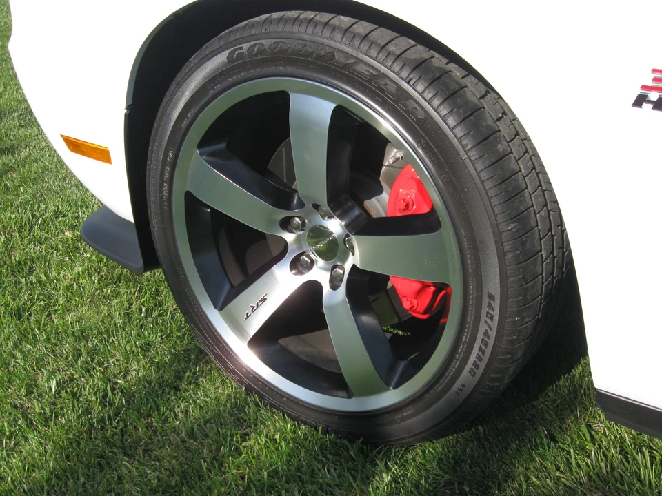 2011 Dodge Challenger SRT8 & 392 3rd Gen - Image 29 of 31