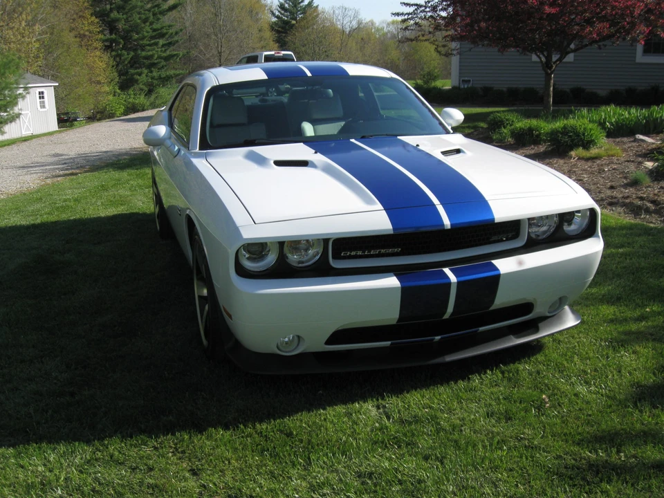 2011 Dodge Challenger SRT8 & 392 3rd Gen - Image 16 of 31