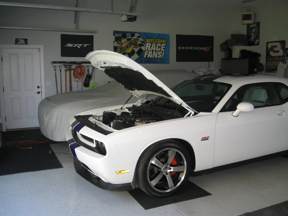 2011 Dodge Challenger SRT8 & 392 3rd Gen - Image 20 of 31