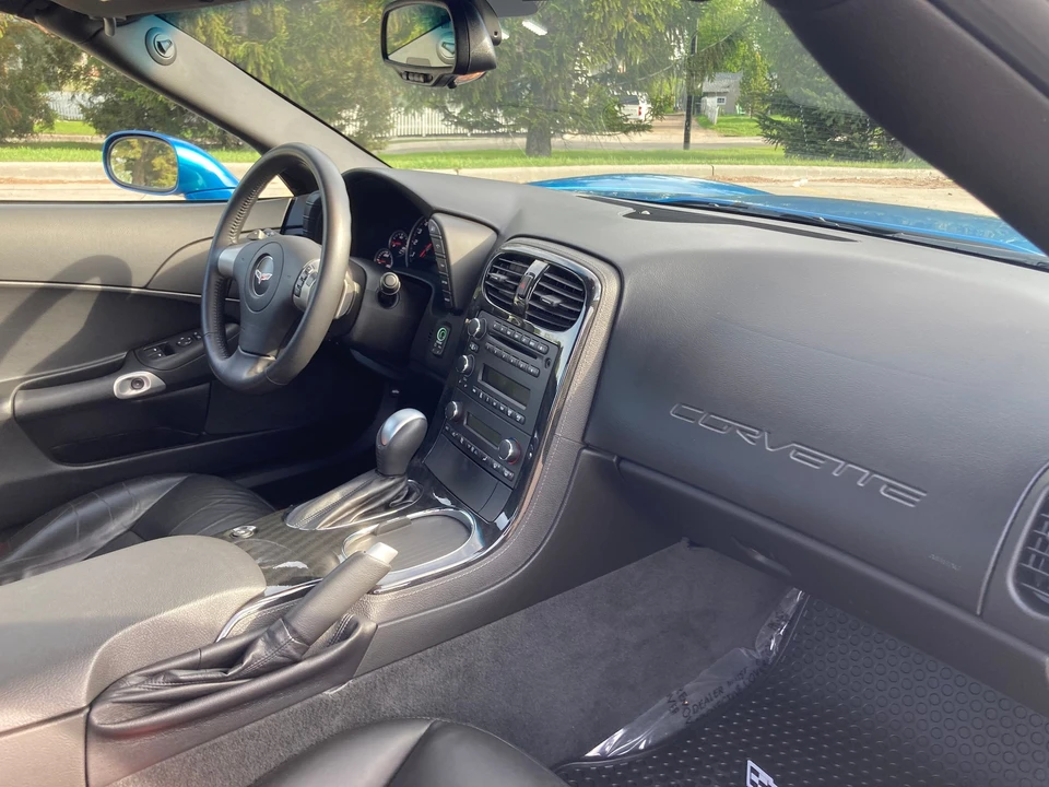 2011 Chevrolet Corvette C6 - Image 11 of 19