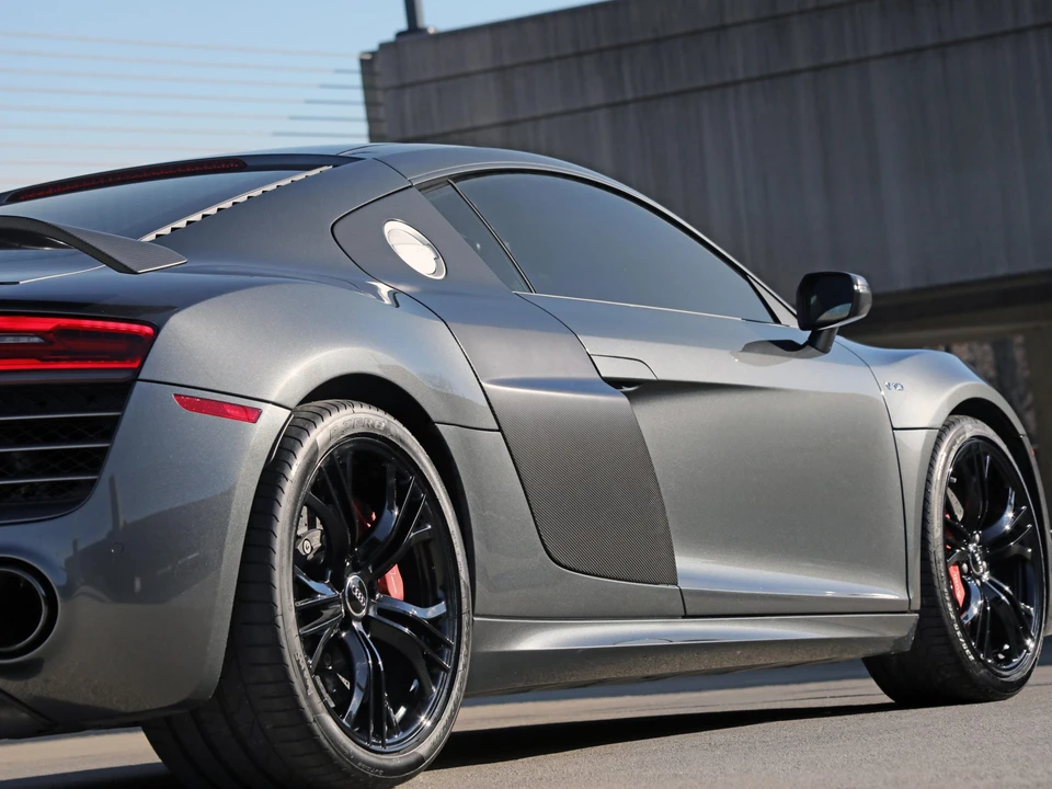 2015 Audi 42 R8 - Image 25 of 31