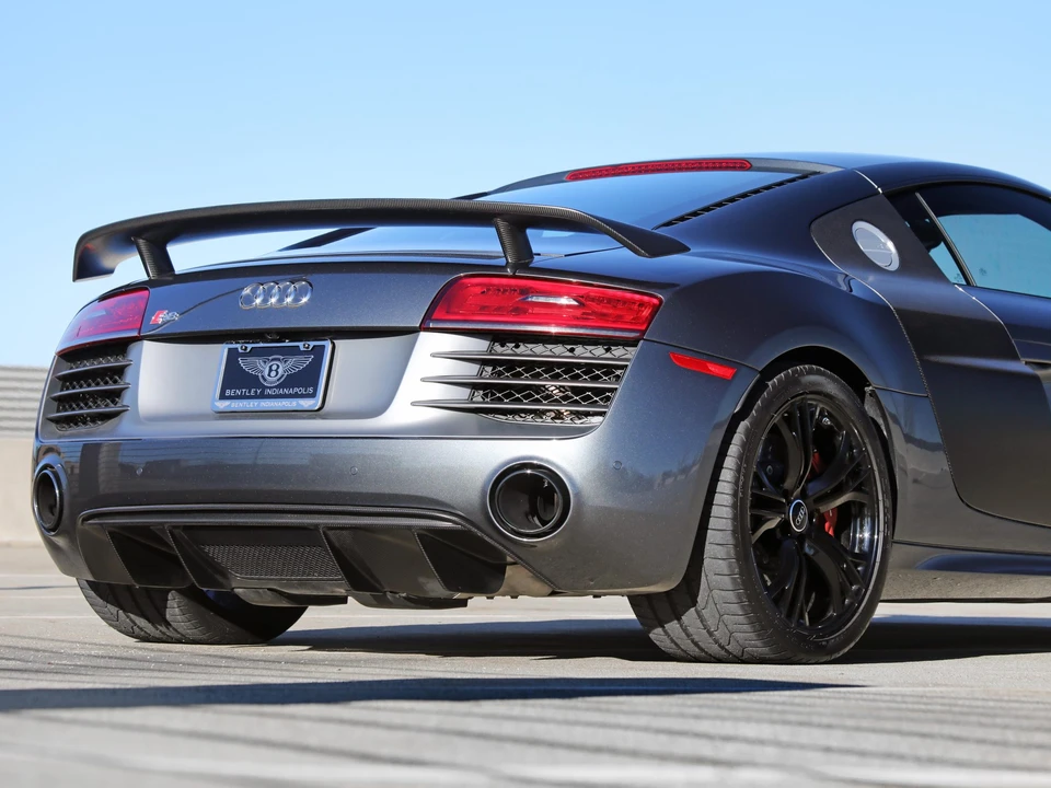 2015 Audi 42 R8 - Image 26 of 31