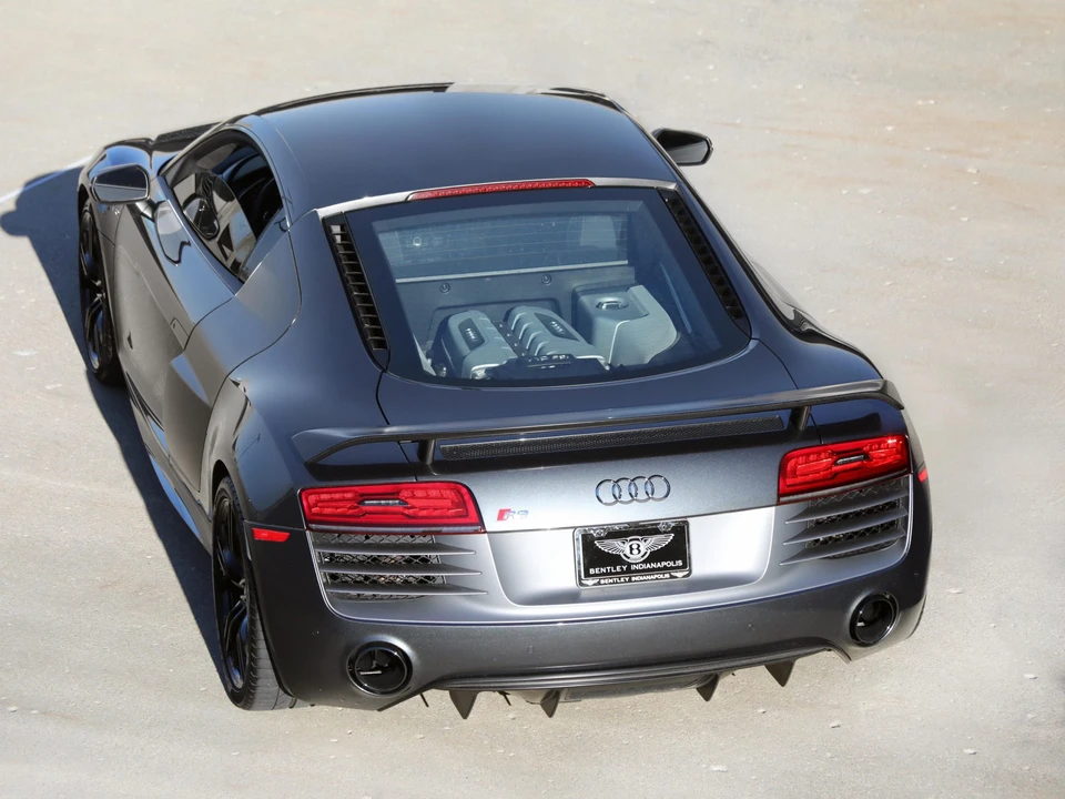 2015 Audi 42 R8 - Image 9 of 31