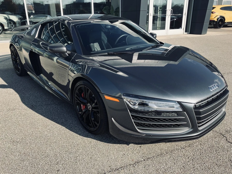 2015 Audi 42 R8 - Image 16 of 31