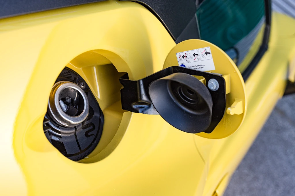2016 Alfa Romeo 4C Spider - Image 31 of 31