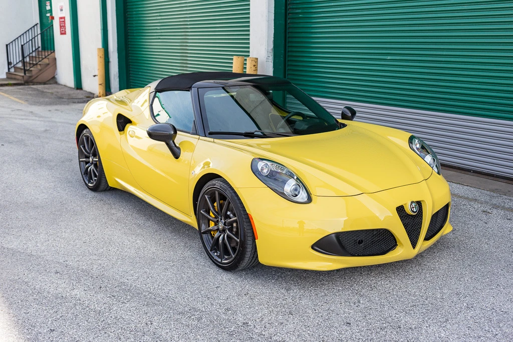 2016 Alfa Romeo 4C Spider - Image 2 of 31