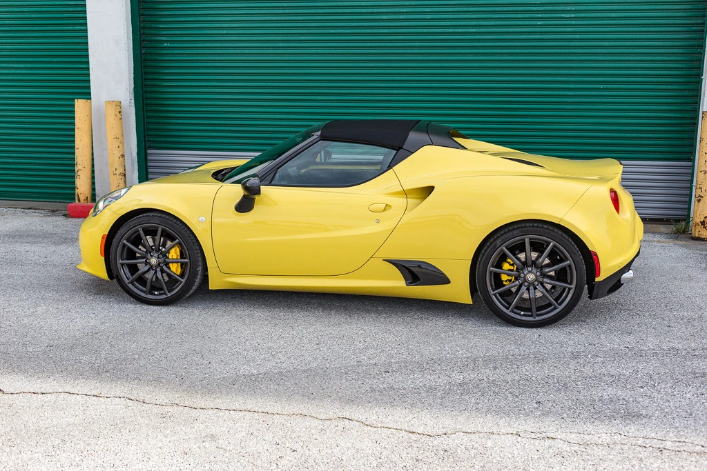 2016 Alfa Romeo 4C Spider - Image 28 of 31