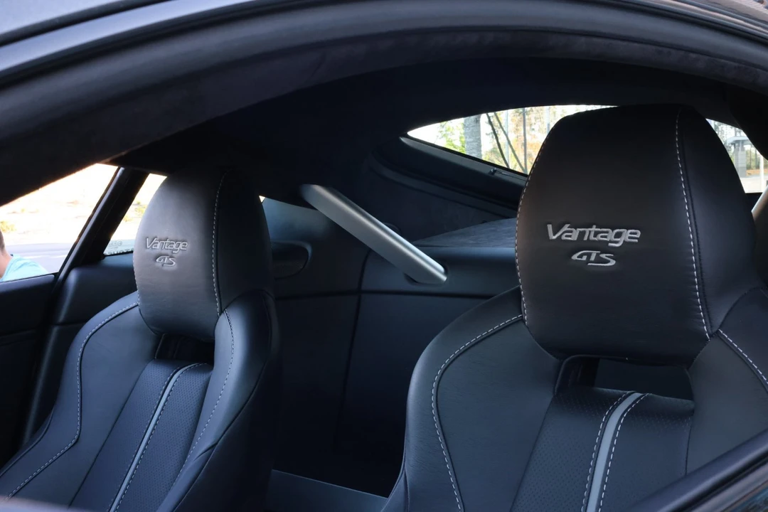 2016 Aston Martin V8 Vantage (2006-2017) - Image 17 of 31