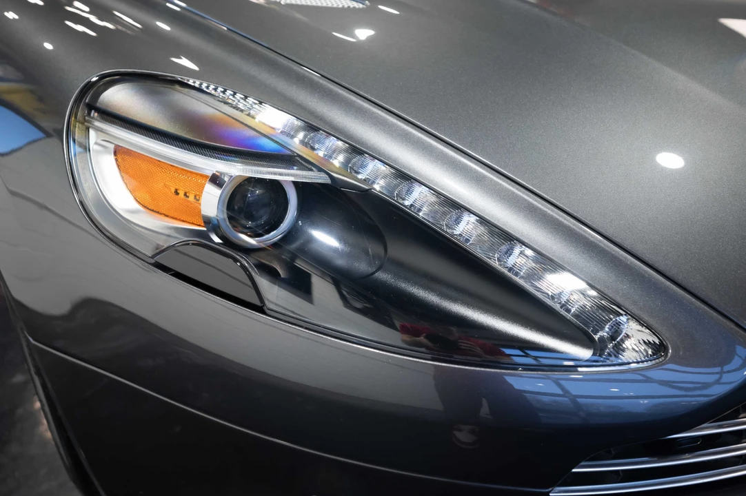 2016 Aston Martin Vanquish 2nd Gen - Image 22 of 31