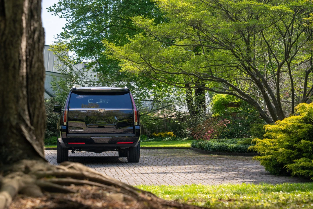 2016 Cadillac Escalade 4th Gen - Image 30 of 31