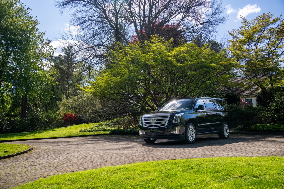 2016 Cadillac Escalade 4th Gen - Image 5 of 31