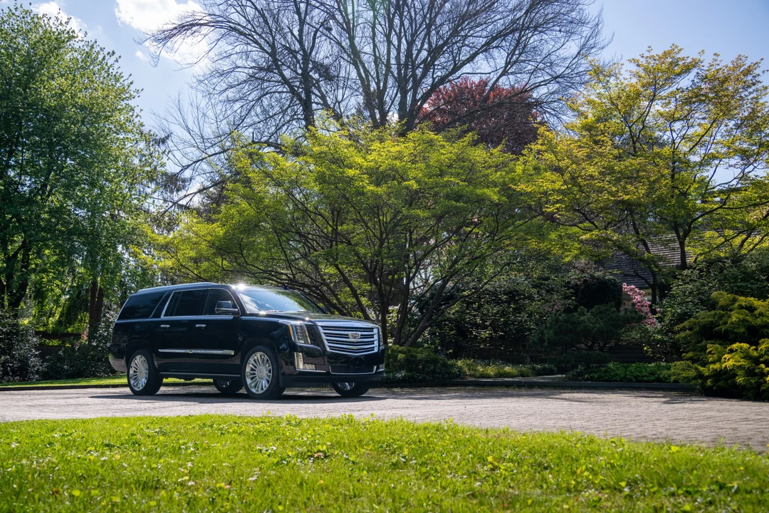 2016 Cadillac Escalade 4th Gen - Image 16 of 31