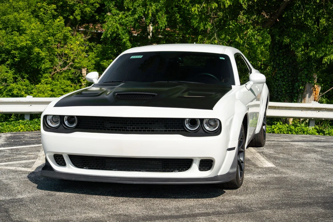 2016 Dodge Challenger SRT Hellcat 3rd Gen - Image 2 of 31