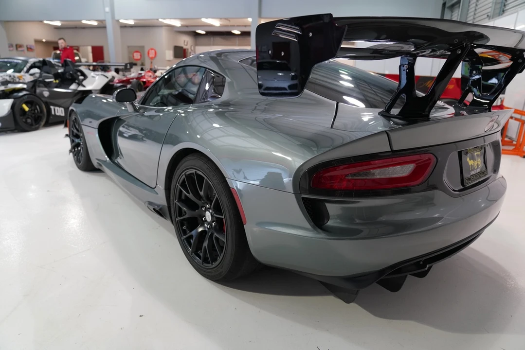 2016 Dodge Viper ACR 5th Gen - Image 8 of 31