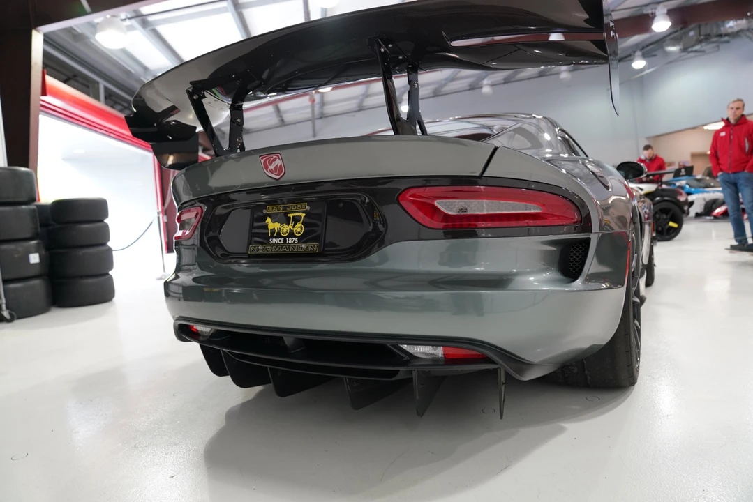 2016 Dodge Viper ACR 5th Gen - Image 11 of 31