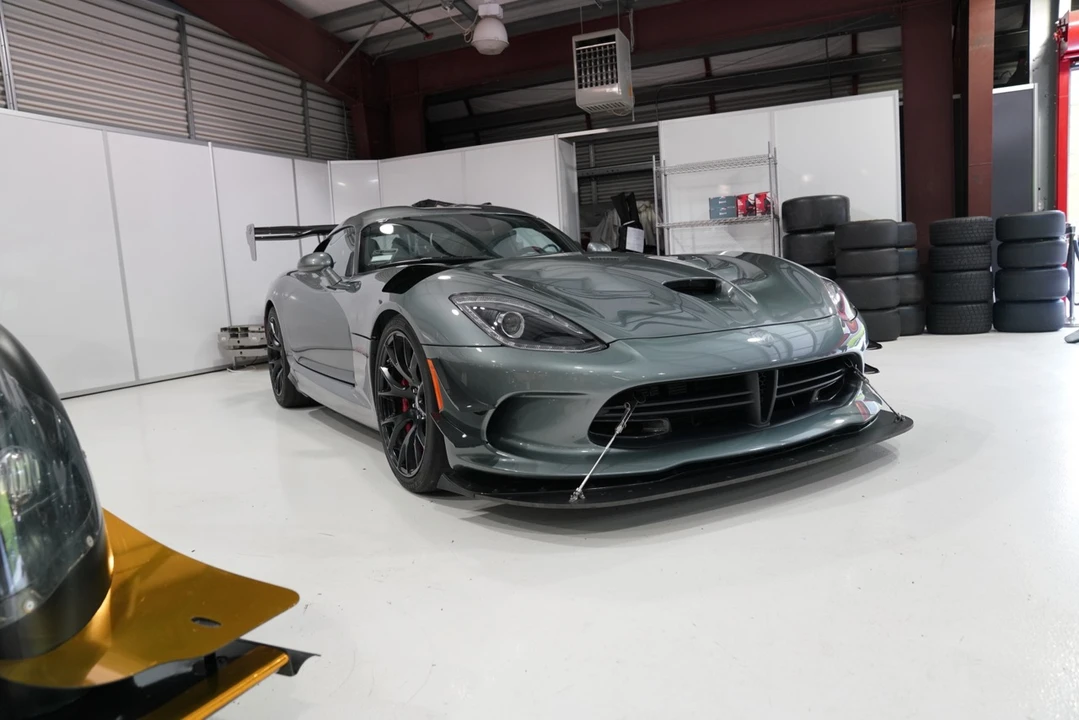 2016 Dodge Viper ACR 5th Gen - Image 13 of 31
