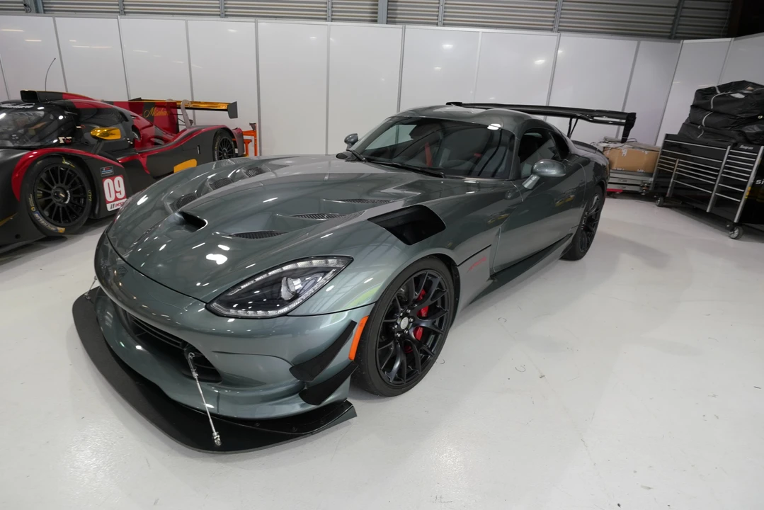 2016 Dodge Viper ACR 5th Gen - Image 4 of 31