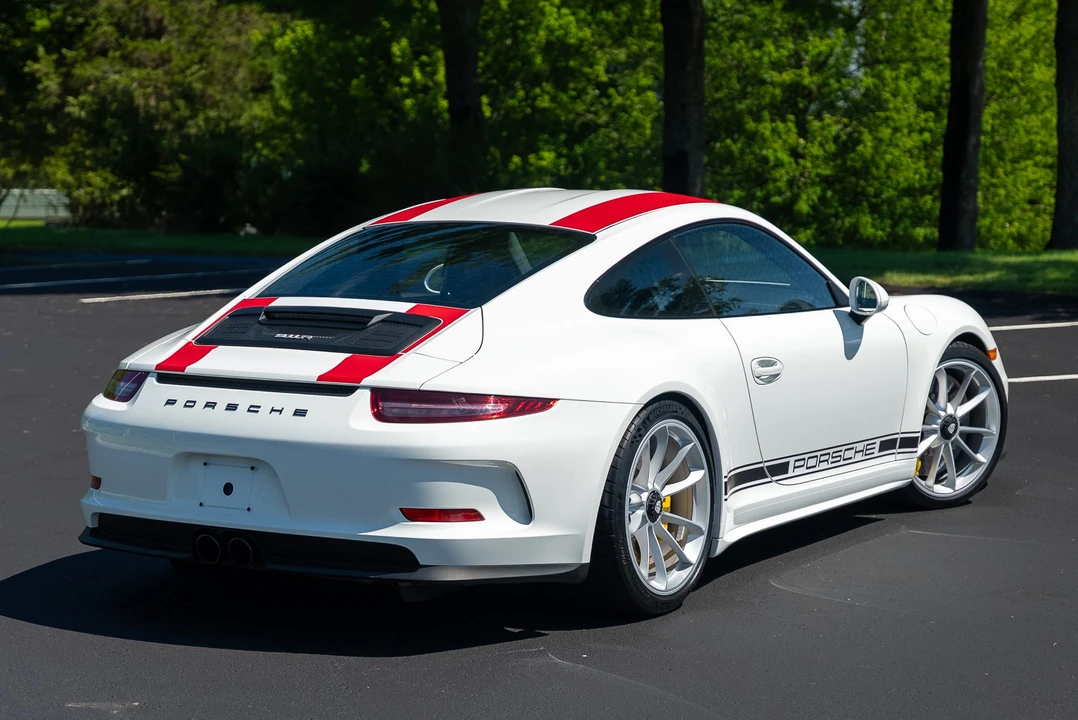2016 Porsche 991 R - Image 10 of 31