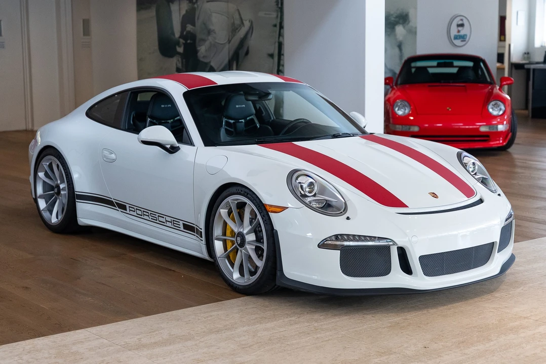 2016 Porsche 991 R - Image 24 of 31