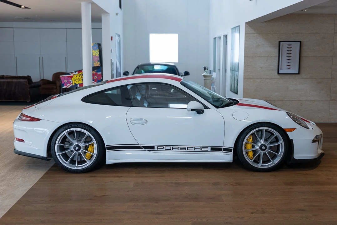 2016 Porsche 991 R - Image 25 of 31