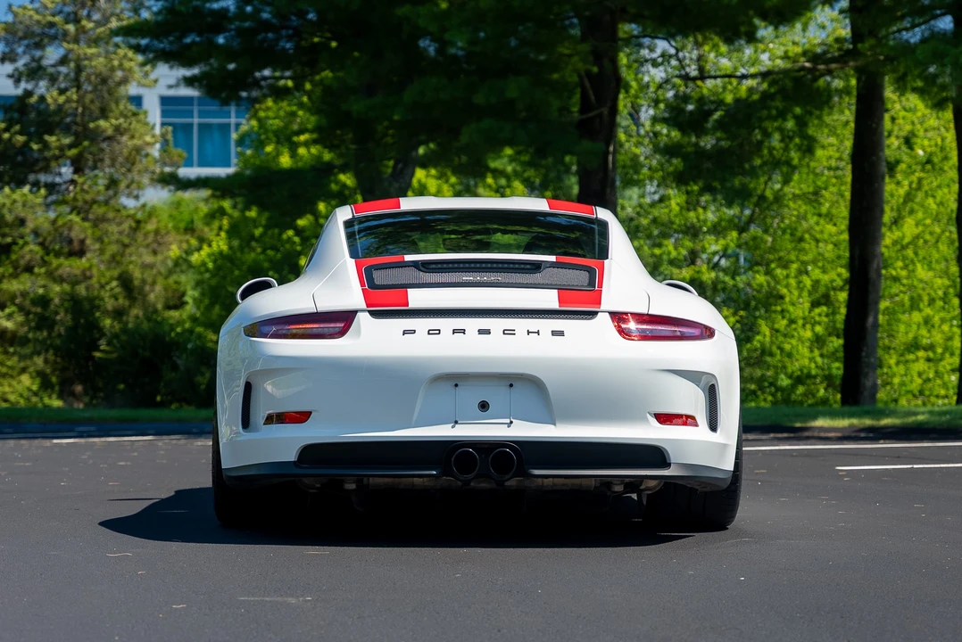 2016 Porsche 991 R - Image 14 of 31