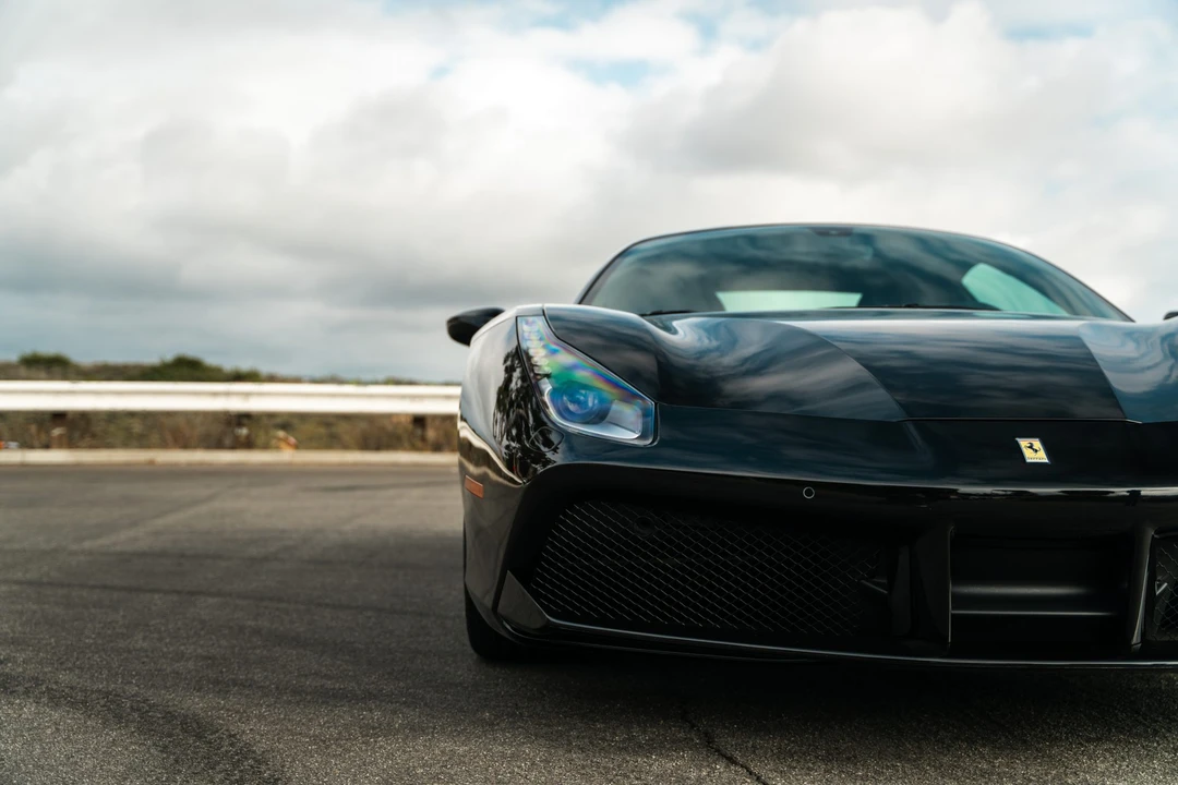 2017 Ferrari 488 GTB - Image 30 of 31