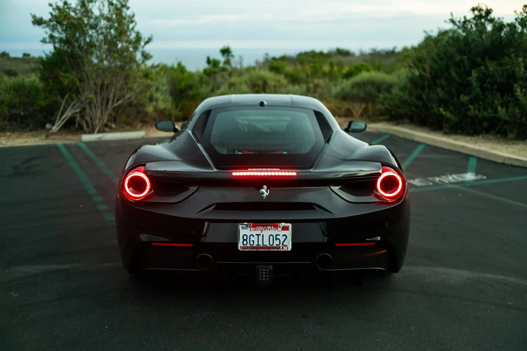 2017 Ferrari 488 GTB - Image 21 of 31