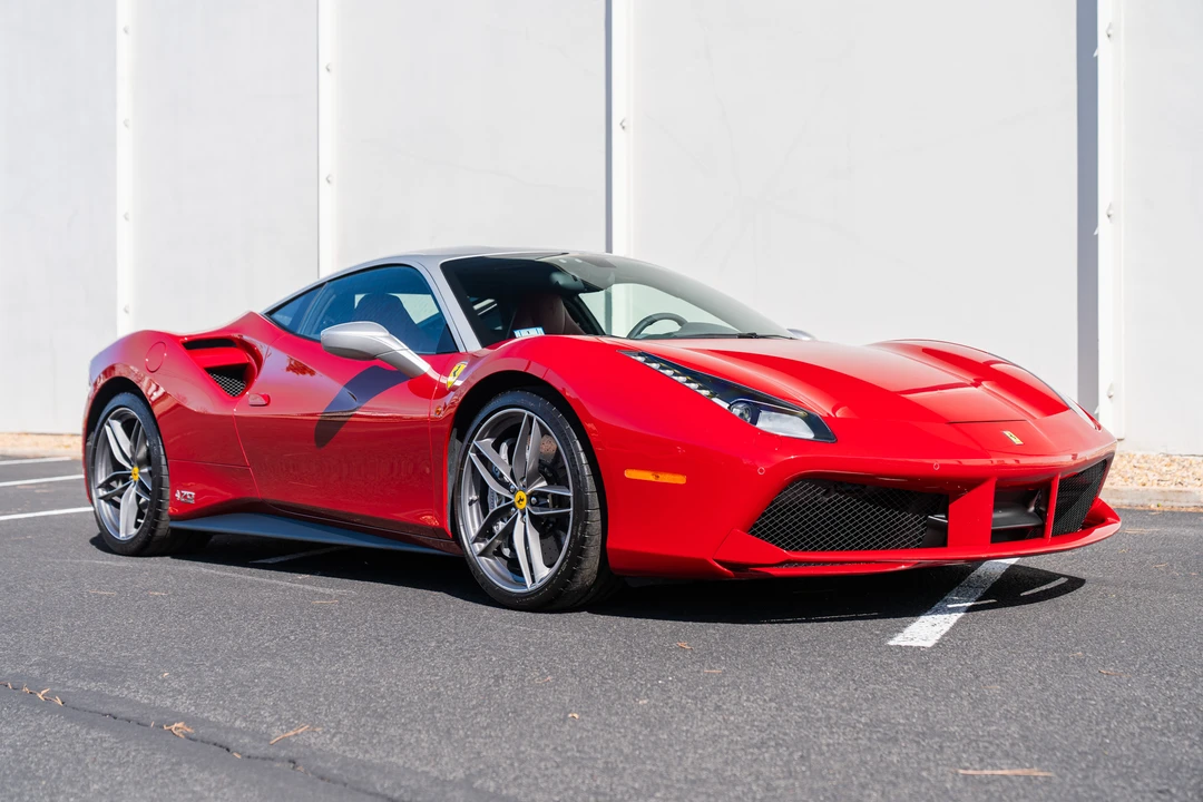 2018 Ferrari 488 GTB - Image 12 of 31