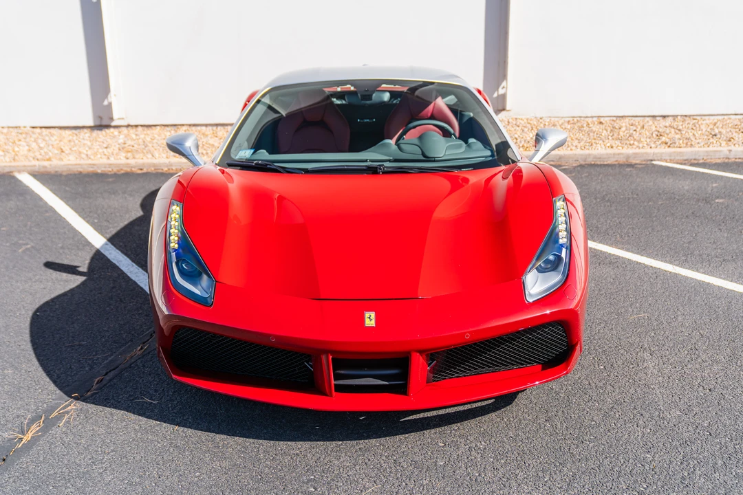 2018 Ferrari 488 GTB - Image 9 of 31