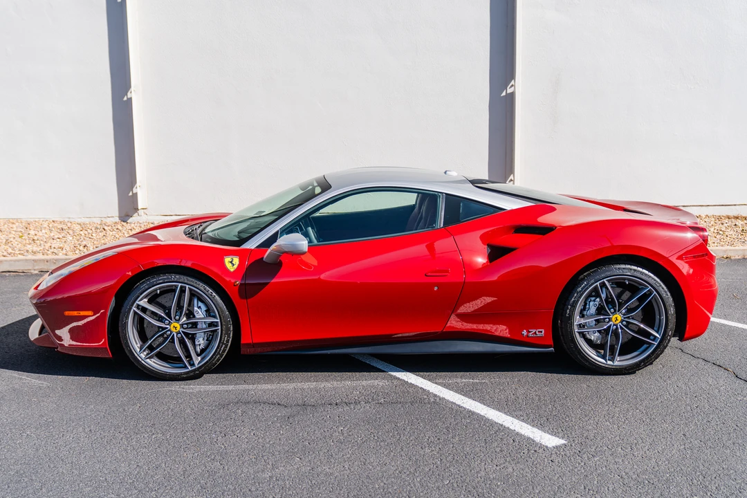 2018 Ferrari 488 GTB - Image 21 of 31