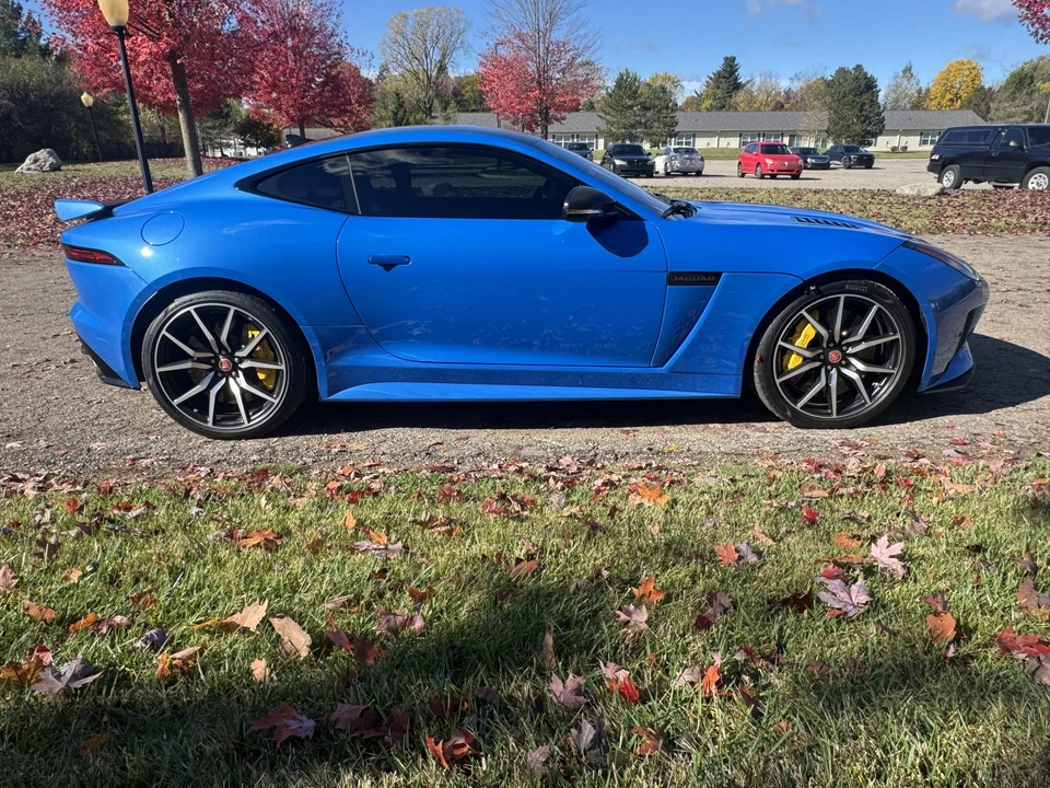 2018 Jaguar F-Type SVR 1st Gen - Image 17 of 31