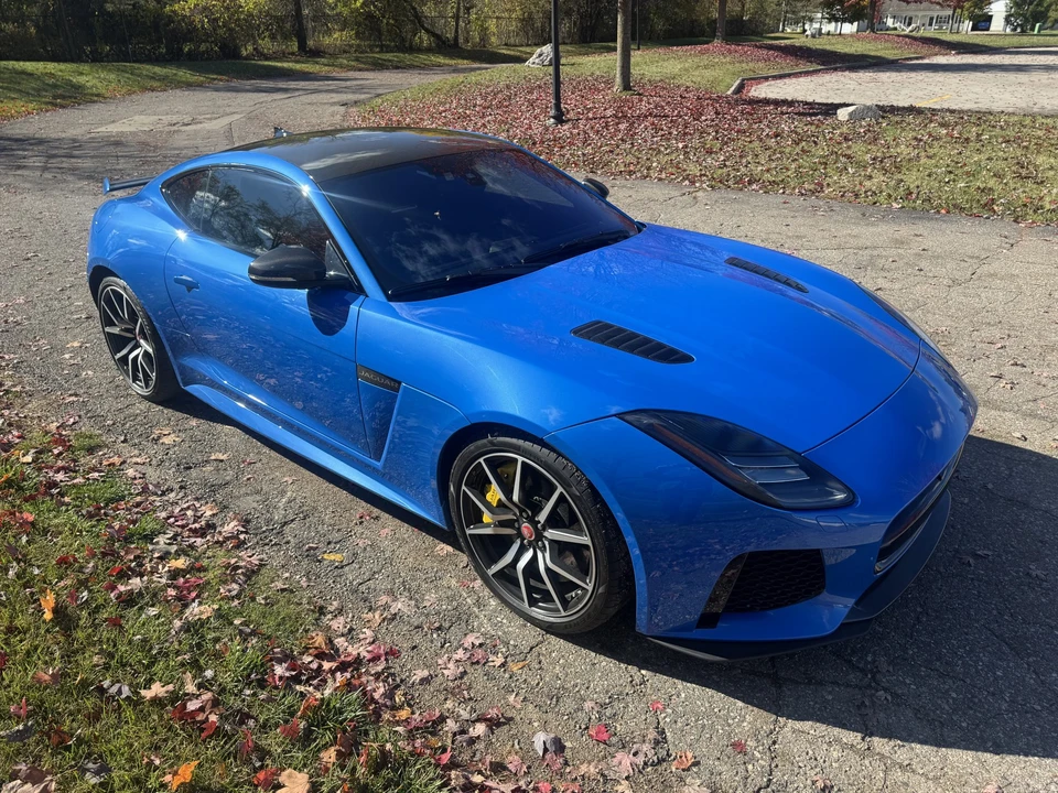 2018 Jaguar F-Type SVR 1st Gen - Image 13 of 31