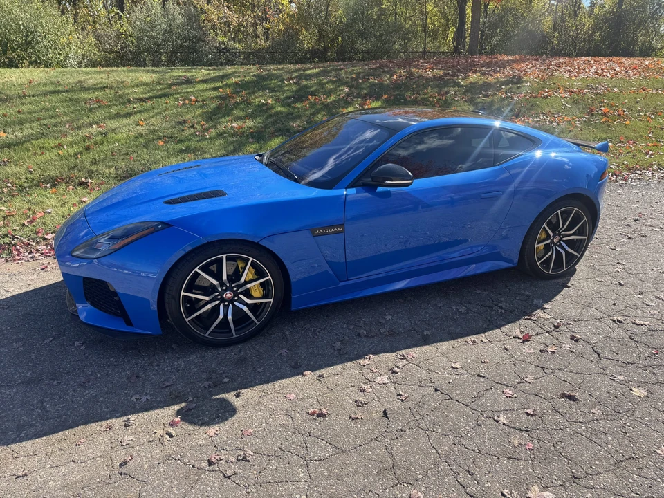 2018 Jaguar F-Type SVR 1st Gen - Image 3 of 31